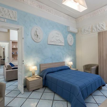 Villa Residenza Santa Lucia A Mare Neapel Exterior foto
